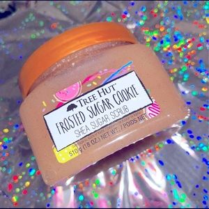 Frosted Sugar Cookie Discontinued Tree Hut Shea Sugar Scrub HTF SOLD